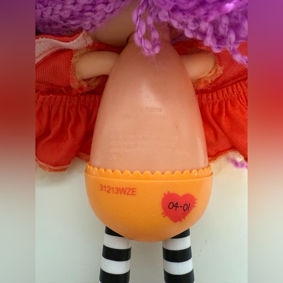 Lalaloopsy Peanut Big Top Full Size Yarn Purple Hair Big Doll - Picture 4 of 8